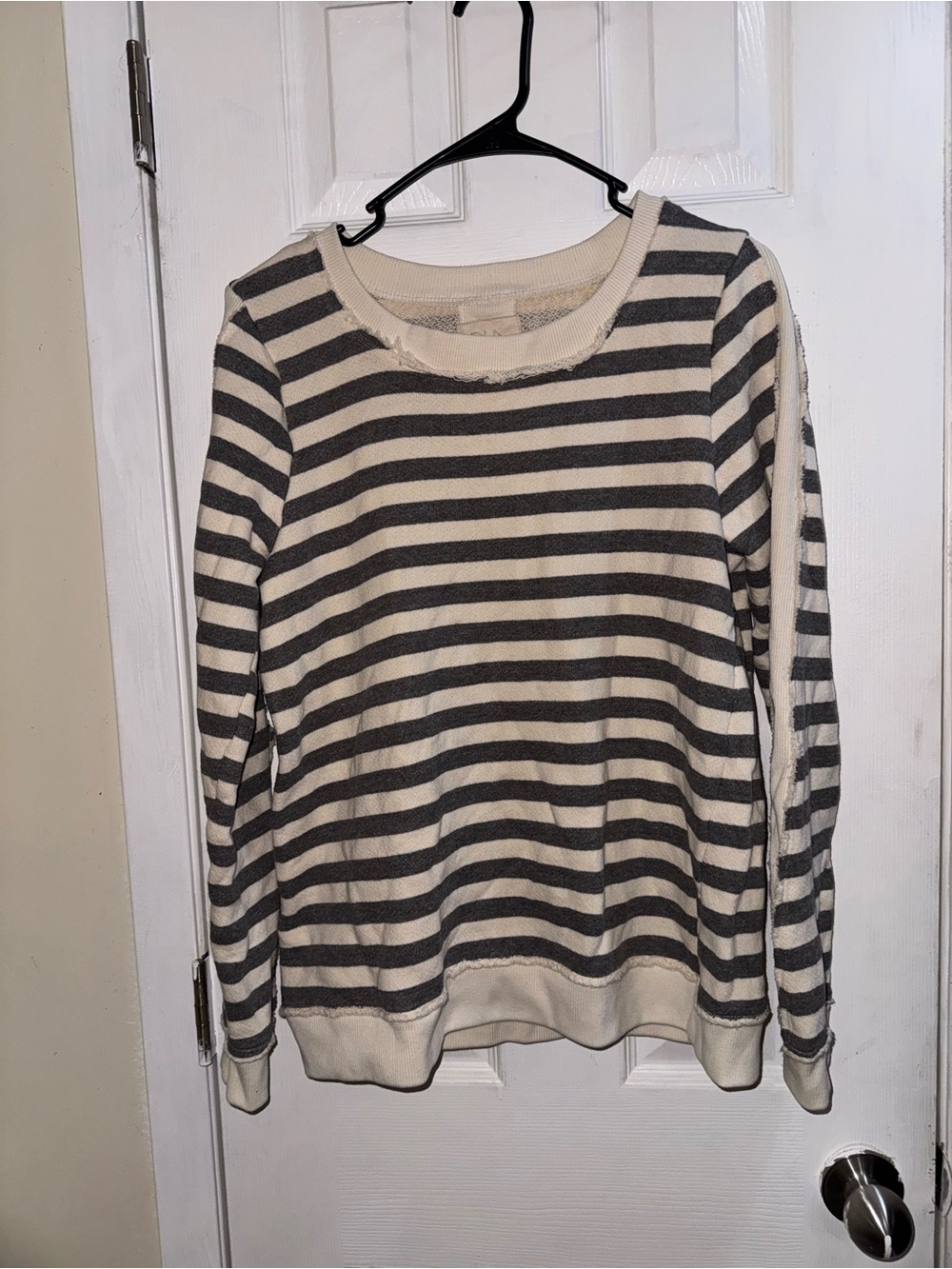 Chaser Women’s Striped Pullover Sweatshirt Gray Ivory Raw Edge Size S Nwot